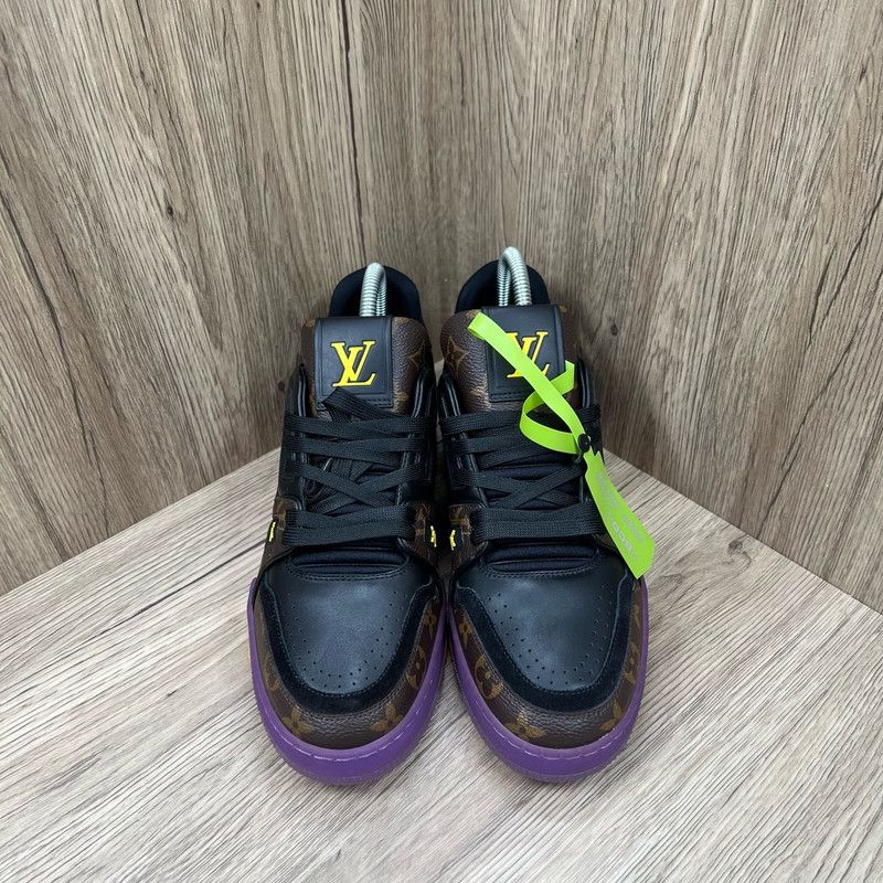 Louis Vuitton Louis Vuitton Trainer Casual Sneakers in Purple and Black 0079 Size US 8.5 / EU 41-42 - 2 Thumbnail