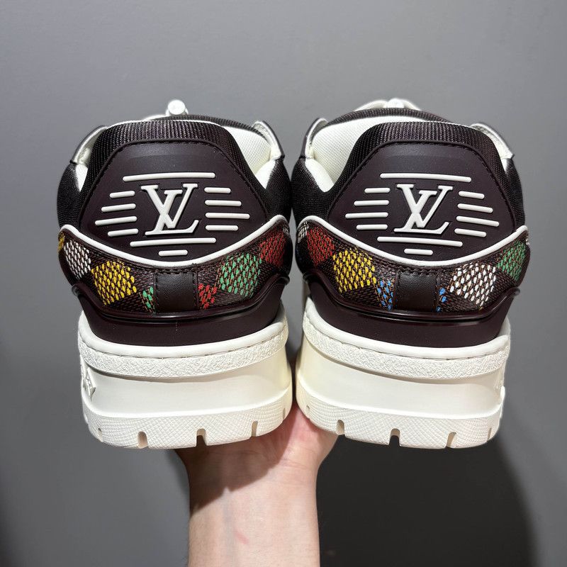 Louis Vuitton Louis Vuitton Men's Leather Logo Low-Top Sneakers 0079 Size US 8 / EU 41 - 3 Thumbnail