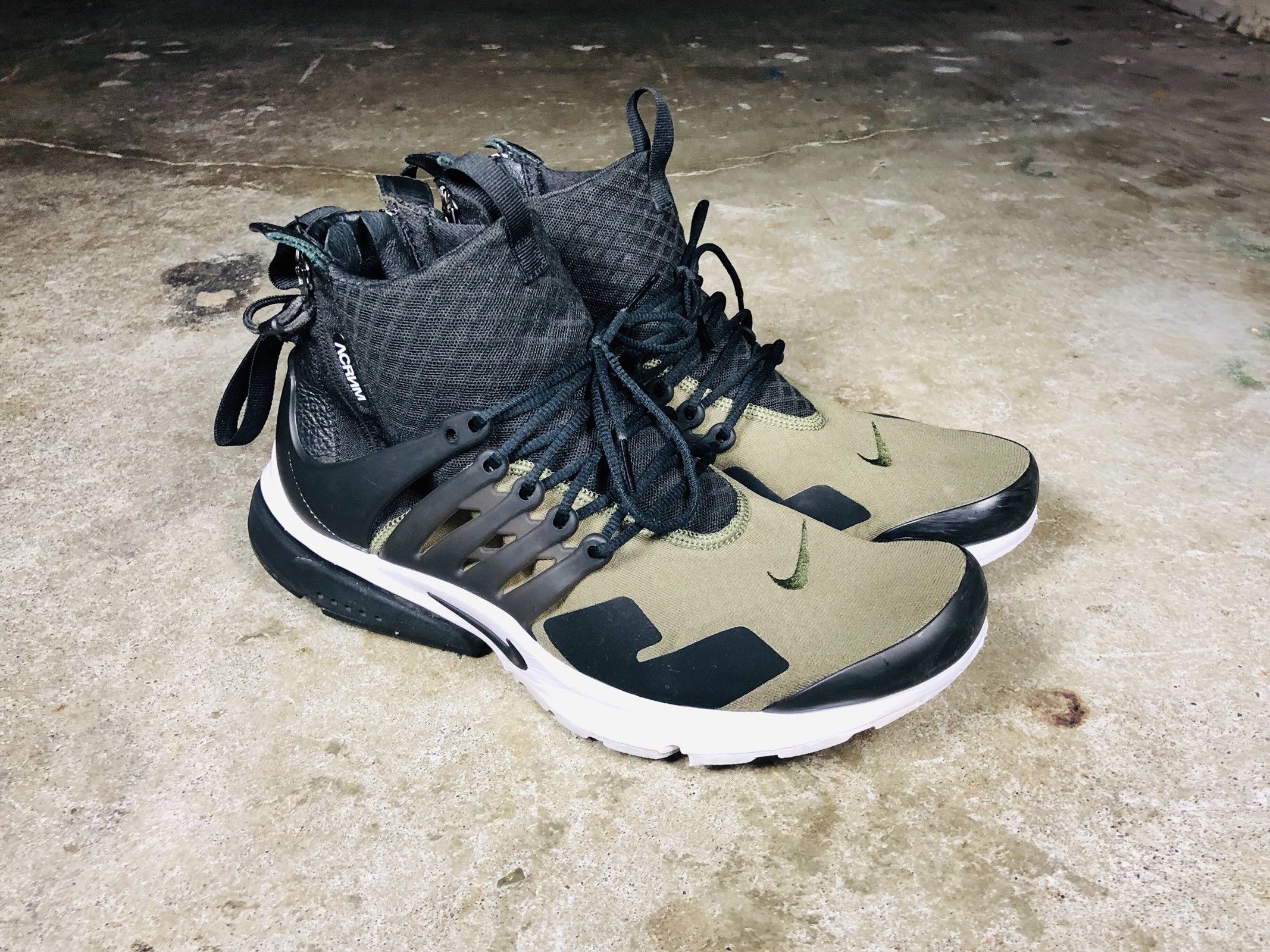Air Presto Mid