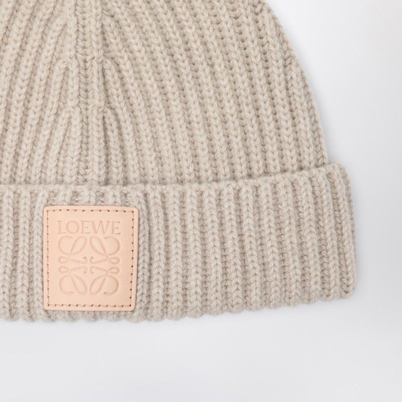 Loewe Loewe Light Beige Cashmere Beanie | Grailed