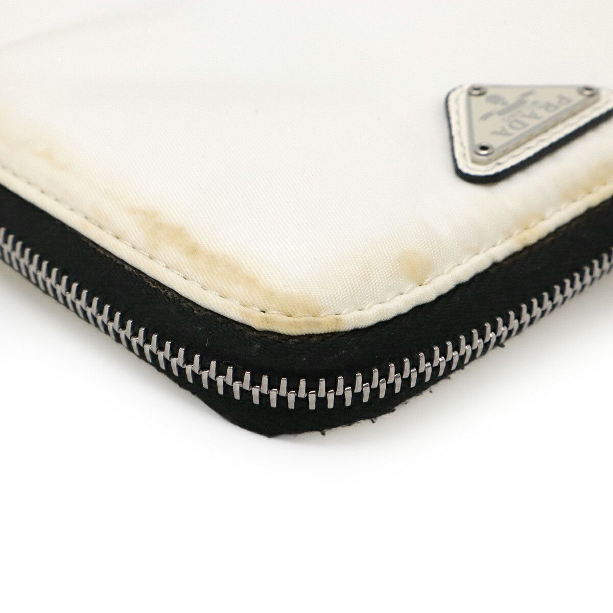 Prada Prada Prada 2TT091 Nylon Smartphone Case Others Phonecase 2TT091 Size ONE SIZE - 3 Thumbnail