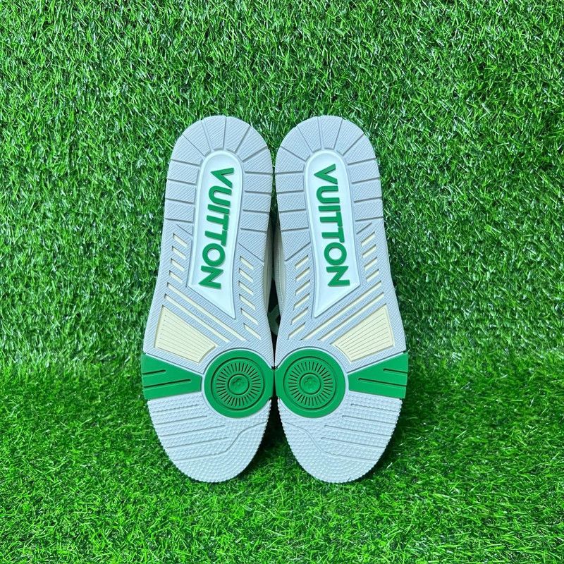 Louis Vuitton Louis Vuitton Classic Retro Style Sneakers for Men 0079 Size US 10.5 / EU 43-44 - 9 Thumbnail