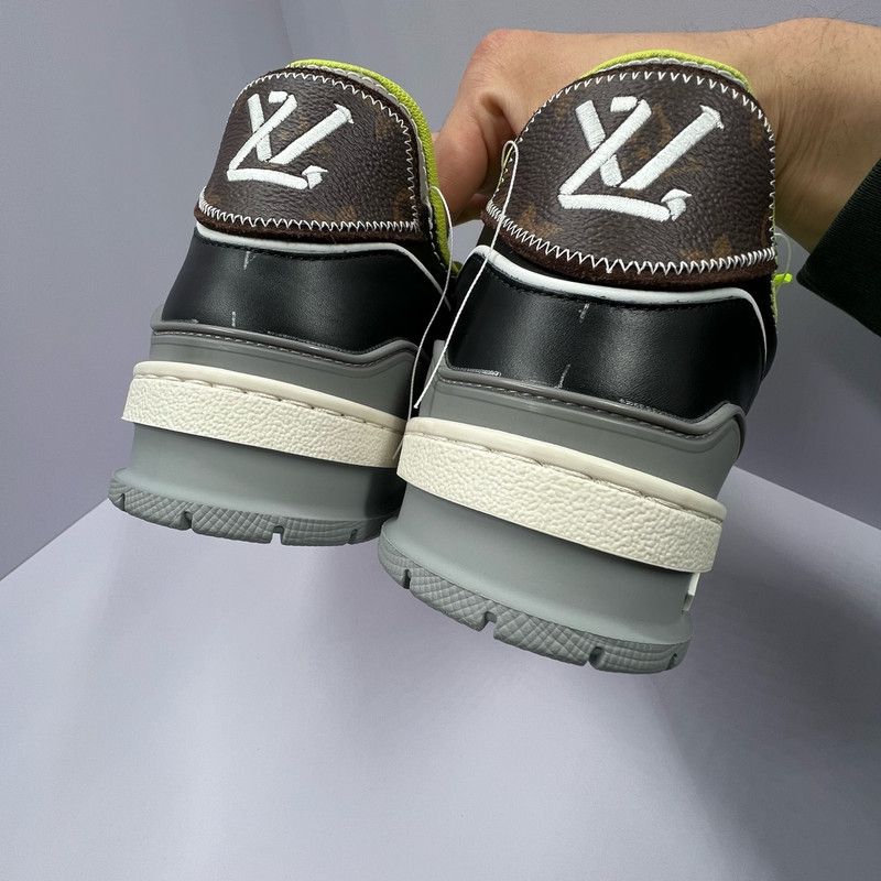 Louis Vuitton Louis Vuitton Trendy Low-Top Trainer Sneakers 0079 Size US 7 / EU 40 - 3 Thumbnail