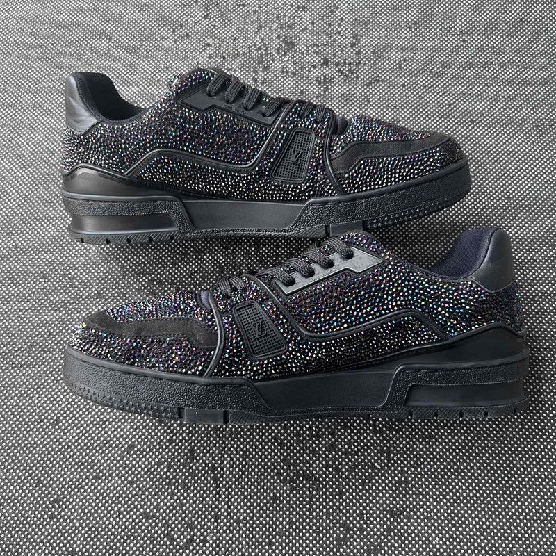 Louis Vuitton Louis Vuitton Crystal Decorative Low-Top Trainers 0079 Size US 8 / EU 41 - 8 Thumbnail