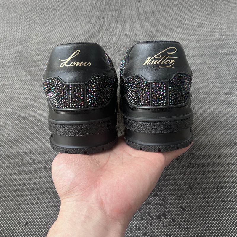 Louis Vuitton Louis Vuitton Crystal Decorative Low-Top Trainers 0079 Size US 8 / EU 41 - 3 Thumbnail