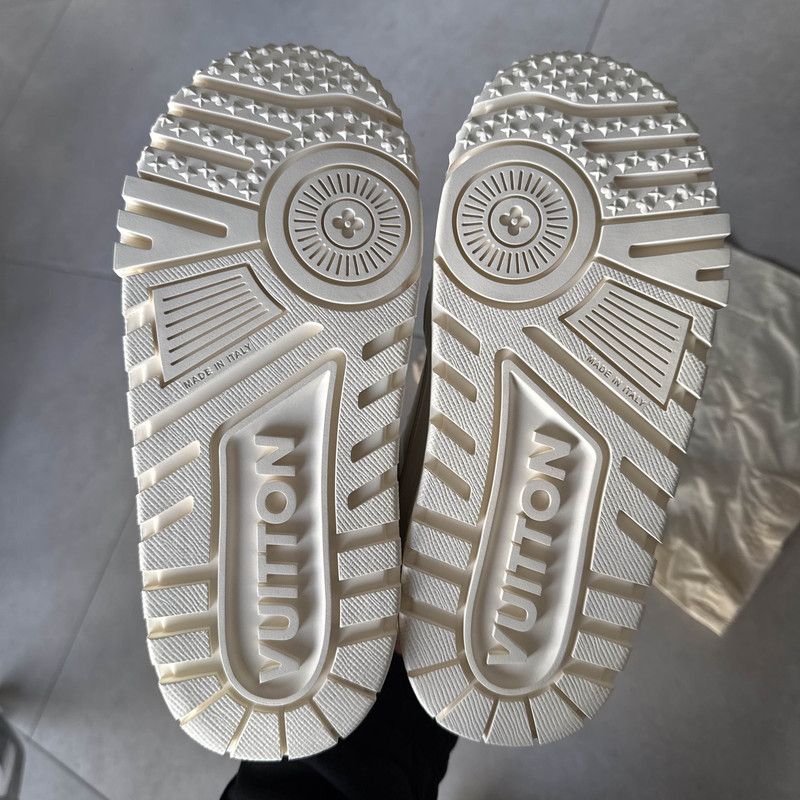 Louis Vuitton Louis Vuitton Trainer Maxi Low-Top Fashion Sneakers 0079 Size US 6.5 / EU 39-40 - 4 Thumbnail