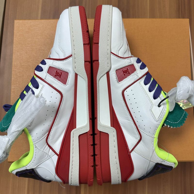 Louis Vuitton Louis Vuitton Upcycling Trainer Green Edition 0079 Size US 8 / EU 41 - 9 Thumbnail