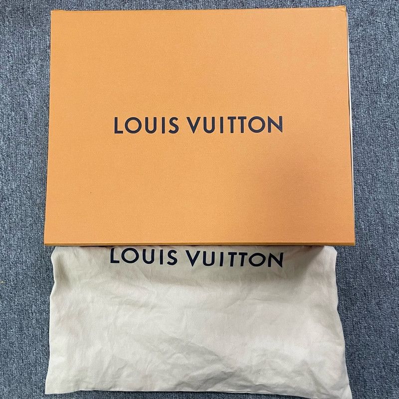 Louis Vuitton Louis Vuitton Trainer Maxi Blue and White Sneakers 0079 Size US 6.5 / EU 39-40 - 9 Thumbnail