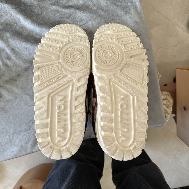 Louis Vuitton Louis Vuitton Trainer Maxi Low-Top Sneakers 0079 Size US 9.5 / EU 42-43 - 4 Thumbnail