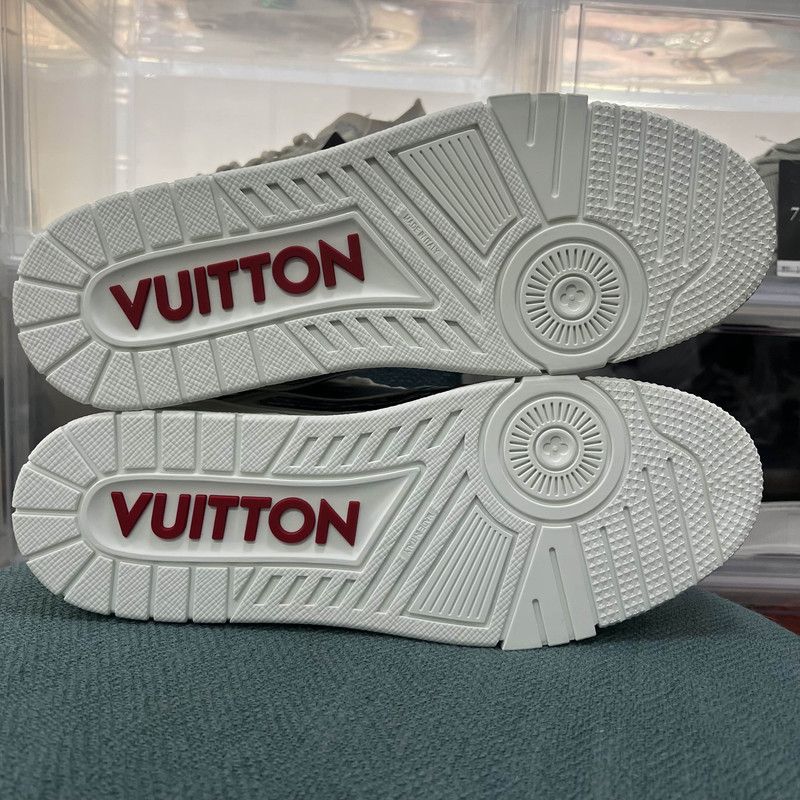 Louis Vuitton Louis Vuitton Hand-Painted Low-Top Sneakers 0079 Size US 9.5 / EU 42-43 - 4 Thumbnail