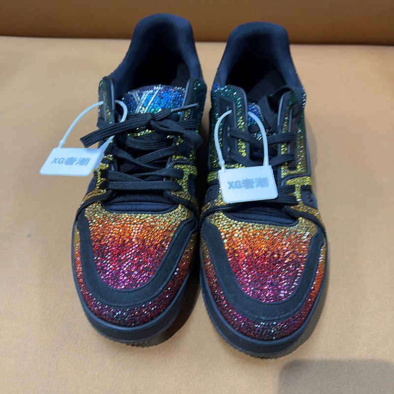 Louis Vuitton Louis Vuitton Colorful Diamond Low-Top Sneaker 0079 Size US 8.5 / EU 41-42 - 2 Thumbnail