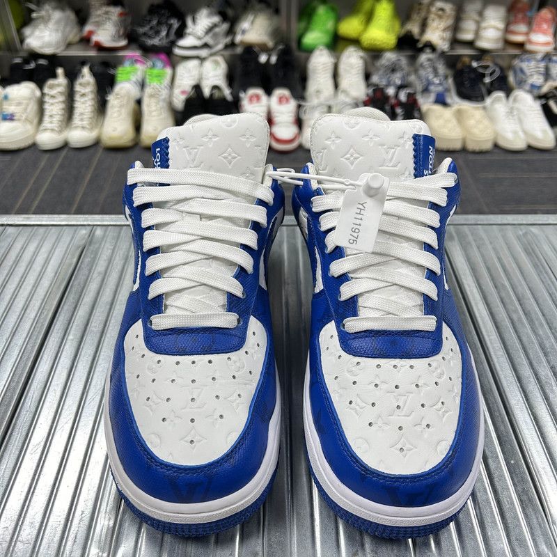 Louis Vuitton Nike x Louis Vuitton Blue and White Sneakers 0079 Size US 8 / EU 41 - 2 Thumbnail