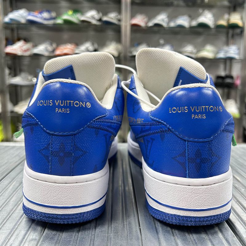 Louis Vuitton Nike x Louis Vuitton Blue and White Sneakers 0079 Size US 8 / EU 41 - 3 Thumbnail