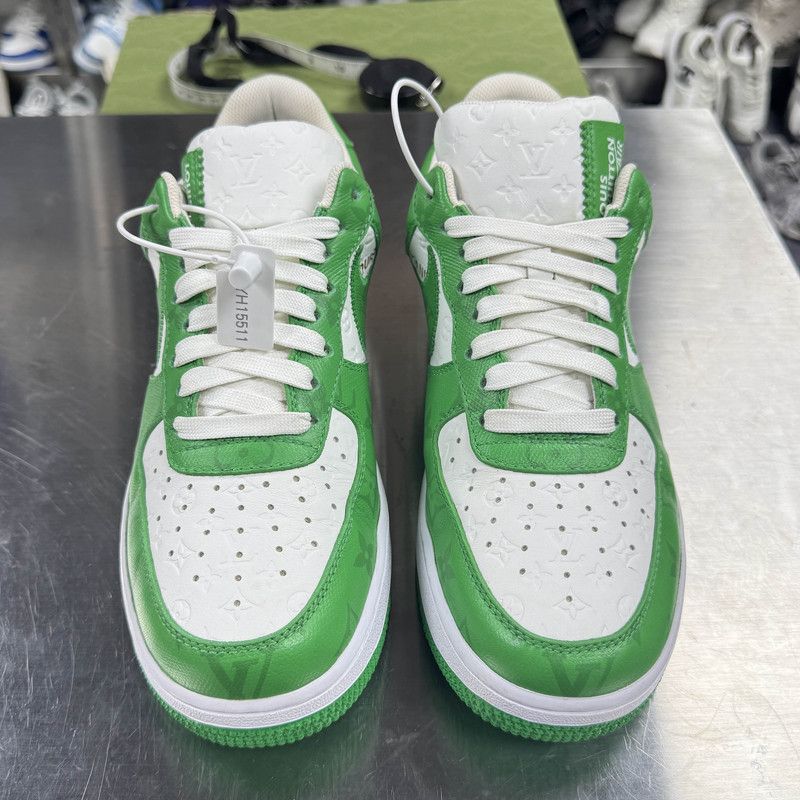 Louis Vuitton Nike x Louis Vuitton Green Air Force 1 Low 0079 Size US 8 / EU 41 - 2 Thumbnail