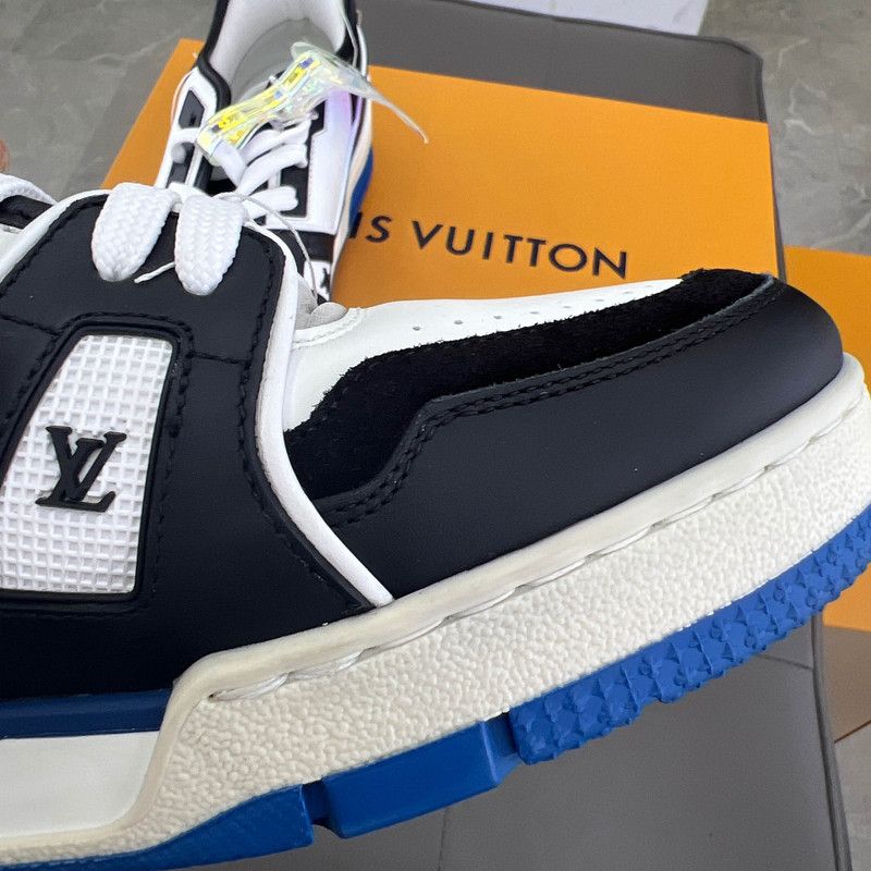 Louis Vuitton Louis Vuitton Trainer Low Fashion Sneakers for Men 0079 Size US 8.5 / EU 41-42 - 11 Thumbnail