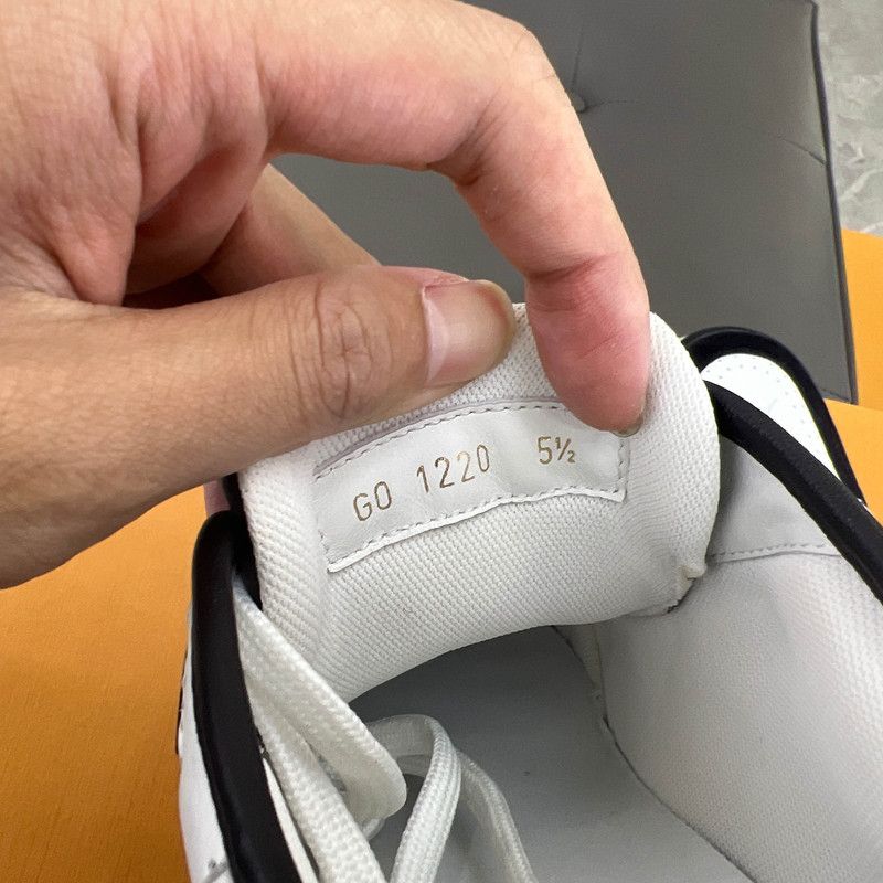 Louis Vuitton Louis Vuitton Trainer Low Fashion Sneakers for Men 0079 Size US 8.5 / EU 41-42 - 8 Thumbnail