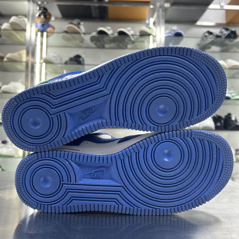 Louis Vuitton Nike x Louis Vuitton Air Force 1 Sneakers 0079 Size US 6.5 / EU 39-40 - 4 Thumbnail