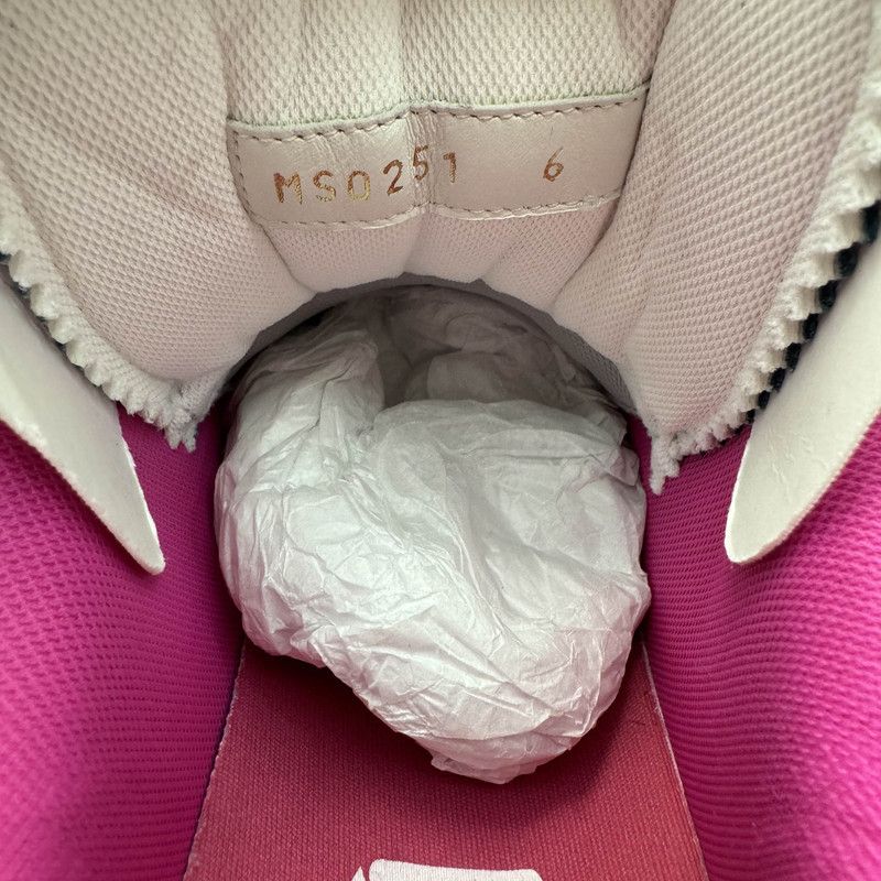Louis Vuitton Louis Vuitton Trainer Upcycling Low Top Sneakers 0079 Size US 7 / EU 40 - 5 Thumbnail