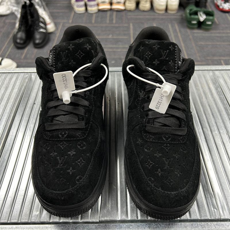 Louis Vuitton Nike x Louis Vuitton Black Air Force 1 Sneakers 0079 Size US 8.5 / EU 41-42 - 2 Thumbnail
