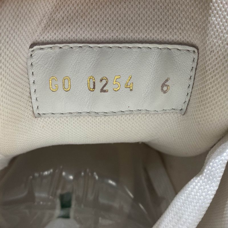 Louis Vuitton Louis Vuitton Red Low-Top Crystal Sneakers 0079 Size US 7.5 / EU 40-41 - 5 Thumbnail