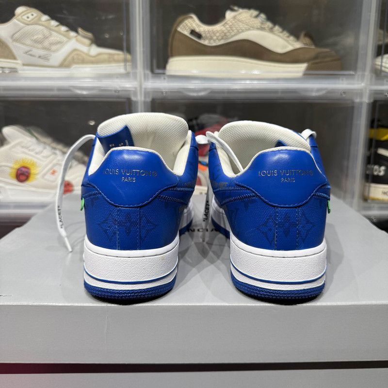 Louis Vuitton Nike x Louis Vuitton Blue and White Sneakers 0079 Size US 9 / EU 42 - 3 Thumbnail