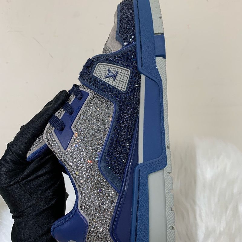 Louis Vuitton Louis Vuitton Colorful Sparkling Trainer Sneakers 0079 Size US 7.5 / EU 40-41 - 13 Thumbnail