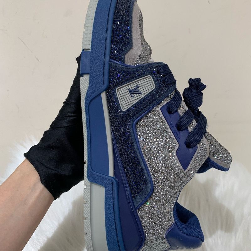 Louis Vuitton Louis Vuitton Colorful Sparkling Trainer Sneakers 0079 Size US 7.5 / EU 40-41 - 19 Thumbnail