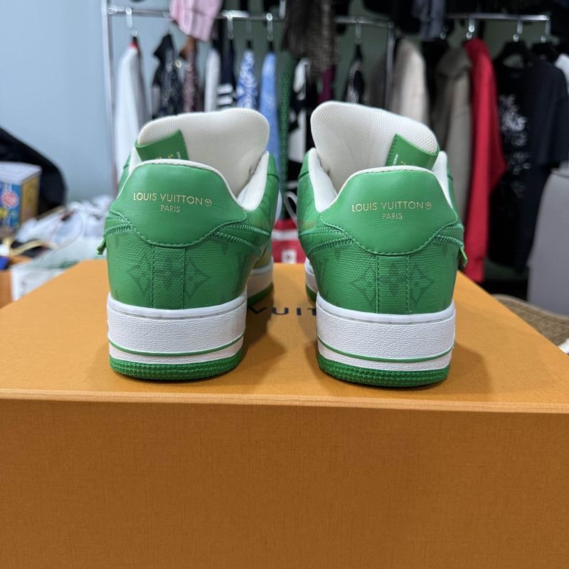 Louis Vuitton Nike x Louis Vuitton Green Air Force 1 Low 0079 Size US 10.5 / EU 43-44 - 3 Thumbnail