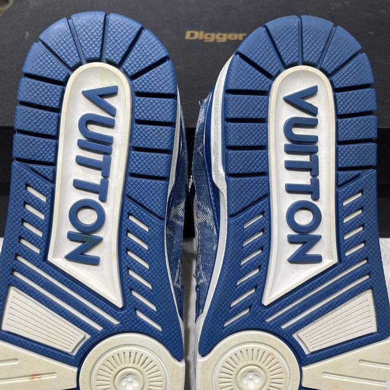 Louis Vuitton Louis Vuitton Stylish Blue and White Low-top Sneakers 0079 Size US 5 / IT 35 - 11 Thumbnail