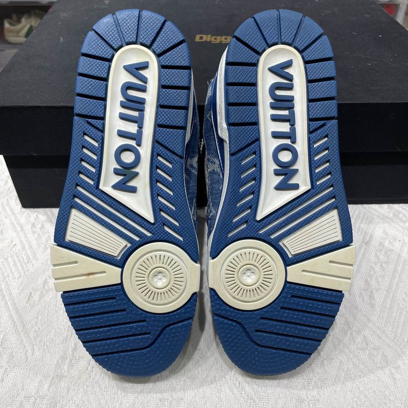 Louis Vuitton Louis Vuitton Stylish Blue and White Low-top Sneakers 0079 Size US 5 / IT 35 - 4 Thumbnail