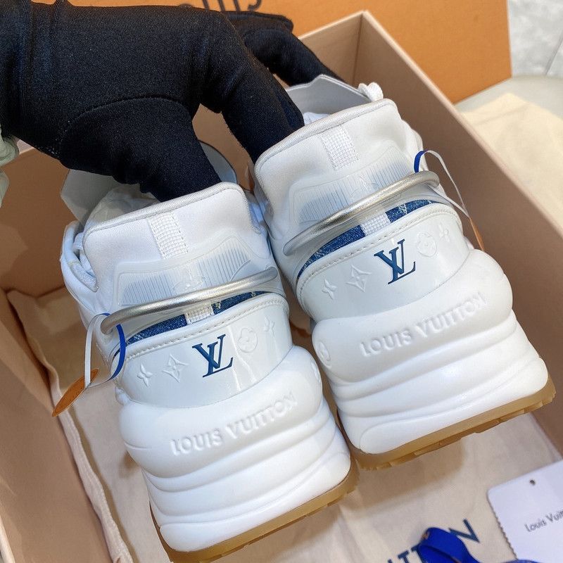 Louis Vuitton Louis Vuitton Run 55 Blue Low-Top Sneakers 0079 Size US 6 / IT 36 - 5 Thumbnail