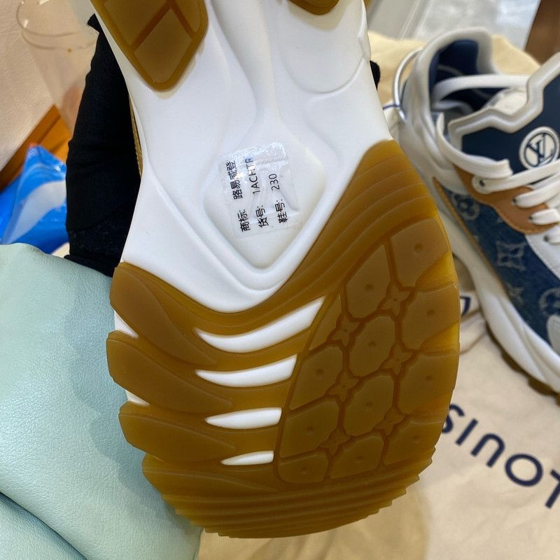 Louis Vuitton Louis Vuitton Run 55 Blue Low-Top Sneakers 0079 Size US 6 / IT 36 - 17 Thumbnail