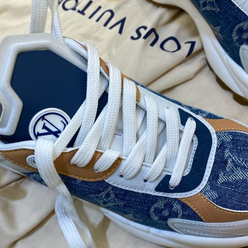 Louis Vuitton Louis Vuitton Run 55 Blue Low-Top Sneakers 0079 Size US 6 / IT 36 - 12 Thumbnail