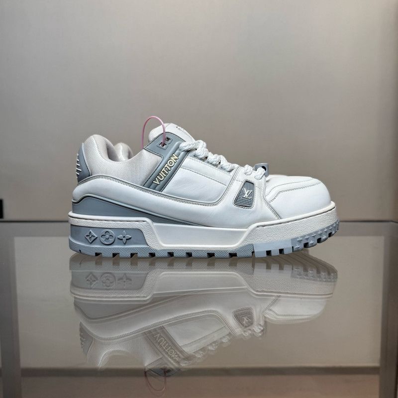 Louis Vuitton Louis Vuitton Trainer Maxi Low-Top Sneakers 0079 Size US 11 / IT 41 - 2 Thumbnail