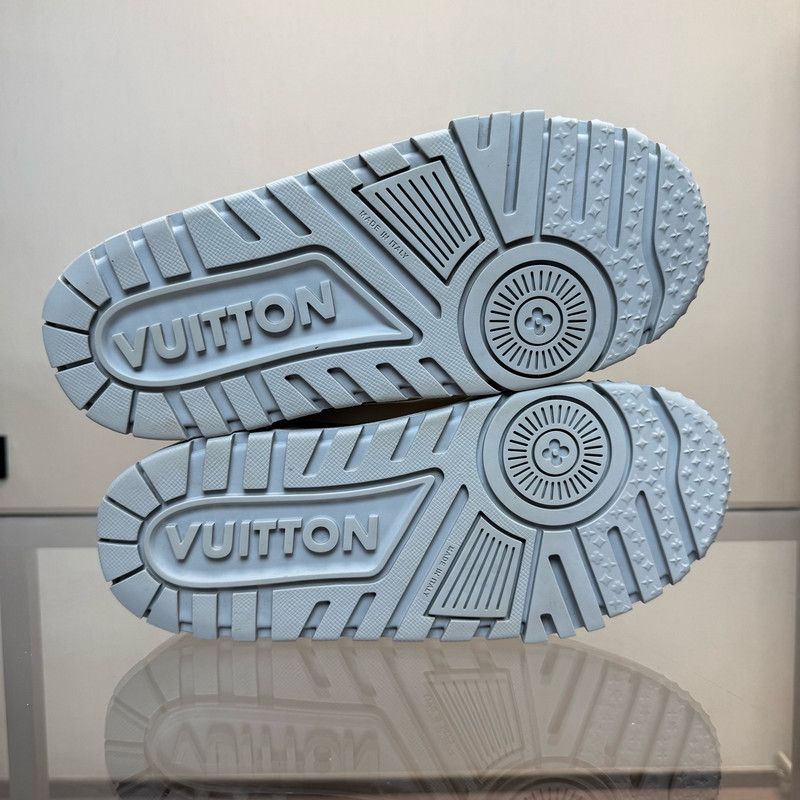 Louis Vuitton Louis Vuitton Trainer Maxi Low-Top Sneakers 0079 Size US 11 / IT 41 - 7 Thumbnail