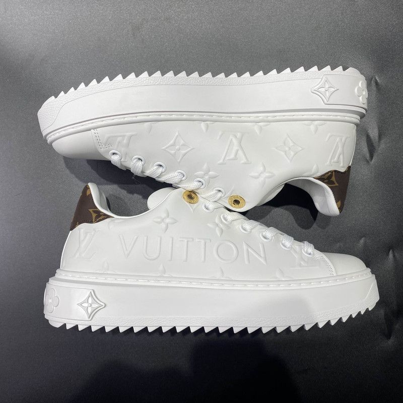 Louis Vuitton Louis Vuitton Time Out White Leather Sneakers 0079 Size US 5 / IT 35 - 6 Thumbnail