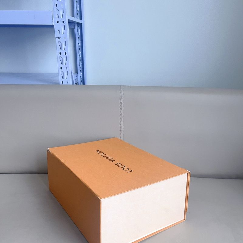 Louis Vuitton Louis Vuitton Blue Trainer Low-Top Sneakers for Women 0079 Size US 10 / IT 40 - 9 Thumbnail