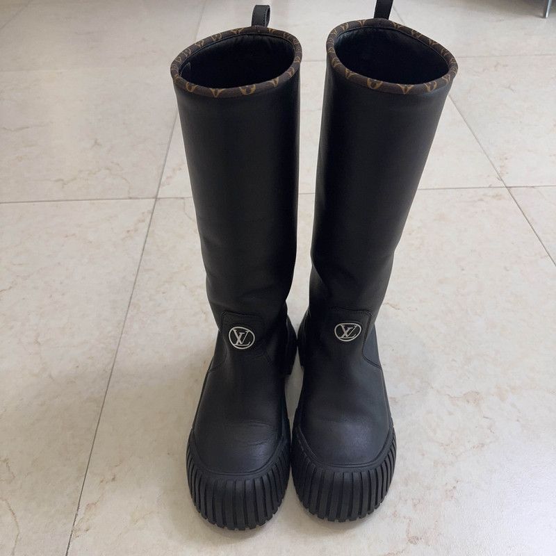Louis Vuitton Louis Vuitton Ruby Leather Knee-High Boots 0079 Size US 6 / IT 36 - 2 Thumbnail