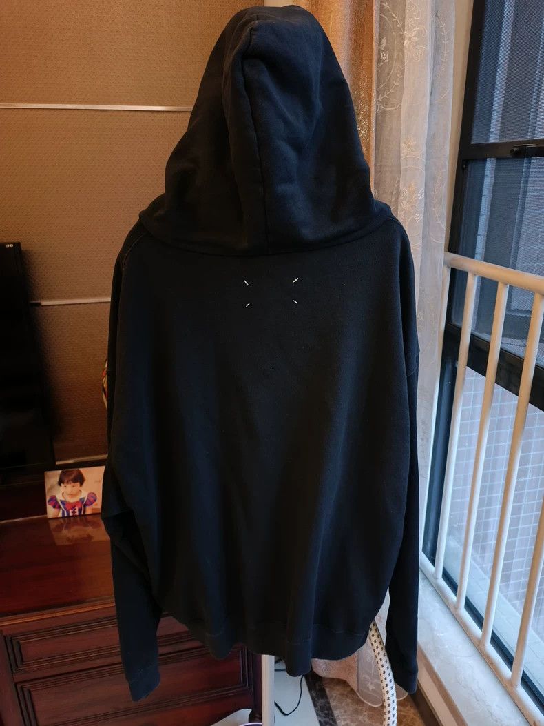 Maison Margiela Maison Margiela Black Logo Hoodie Size US M / EU 48-50 / 2 - 2 Thumbnail