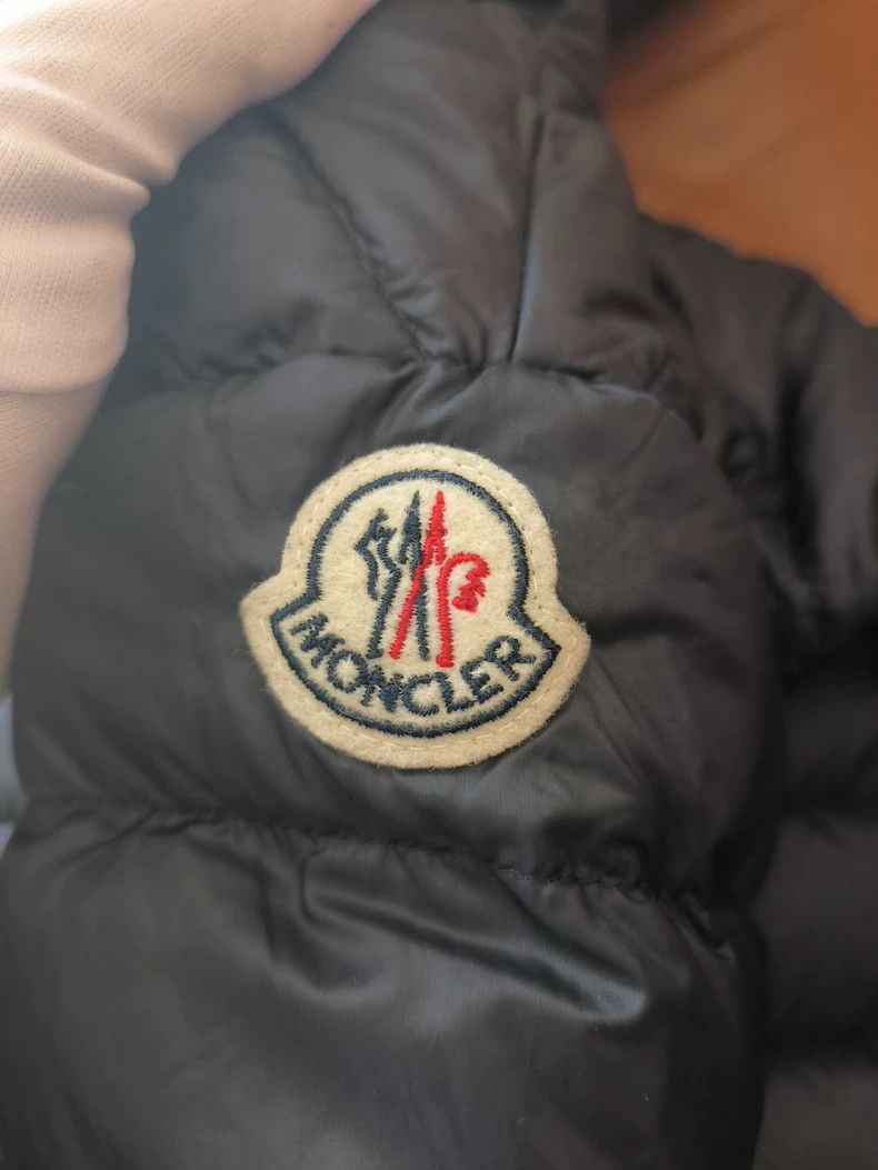 Moncler Moncler Down Jacket with Logo Stripes Size US M / EU 48-50 / 2 - 4 Thumbnail