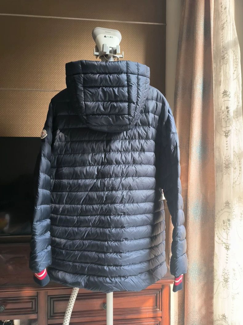 Moncler Moncler Down Jacket with Logo Stripes Size US M / EU 48-50 / 2 - 2 Thumbnail