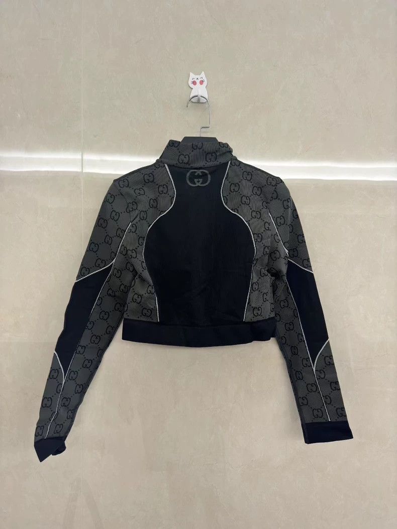 Gucci Gucci Logo Print Stand Collar Knit Top Size US M / EU 48-50 / 2 - 2 Thumbnail