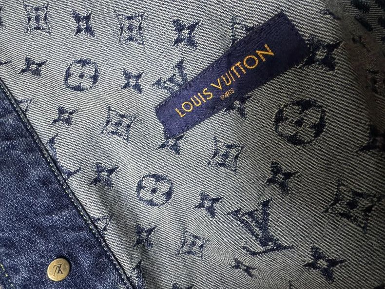 Louis Vuitton LV x Nigo Denim Jacket, New with Tags Size US L / EU 52-54 / 3 - 6 Thumbnail