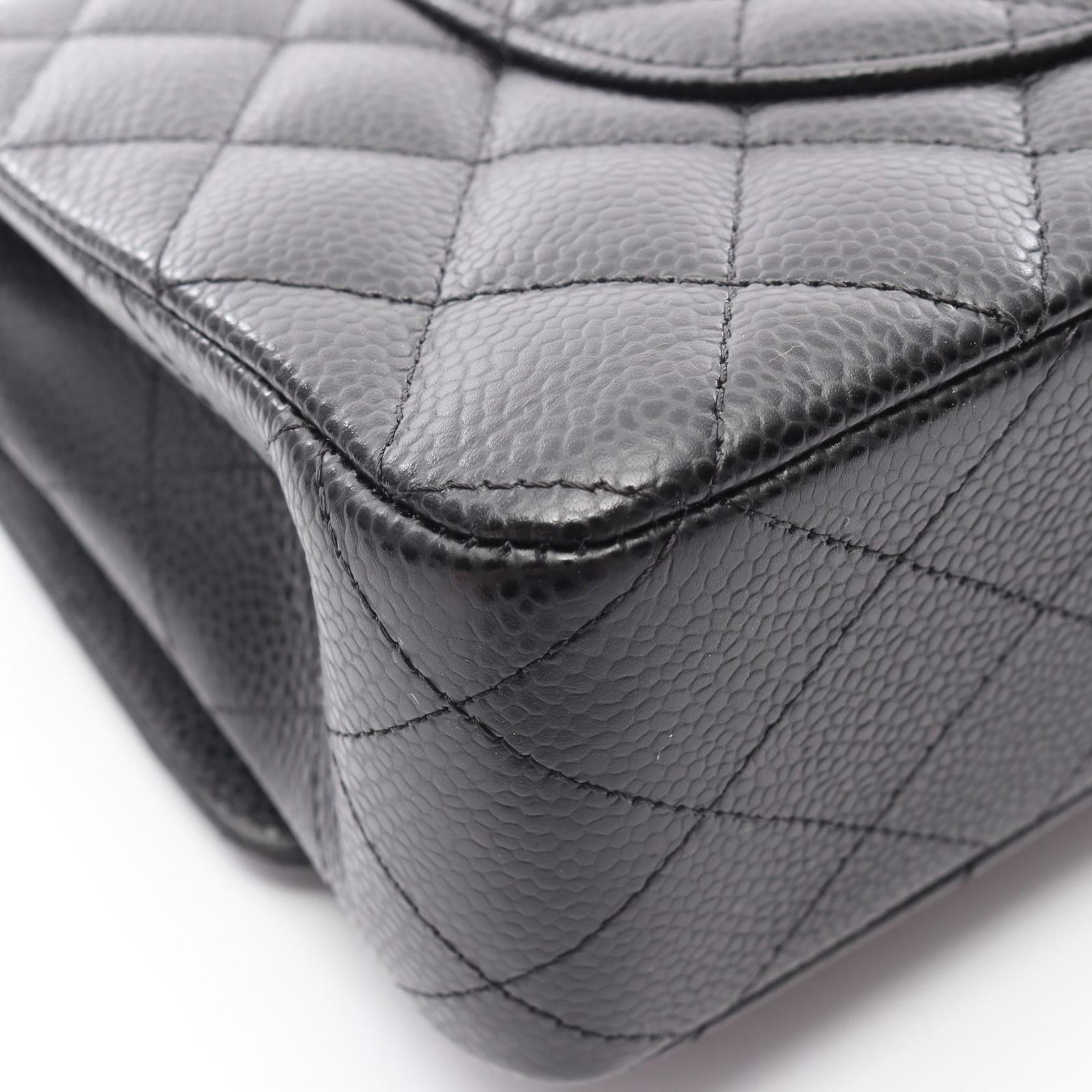 Chanel Chanel Chanel Matelasse W Flap Caviar Skin Shoulder Bag Leather Shoulder Bag A01112 Size ONE SIZE - 7 Thumbnail