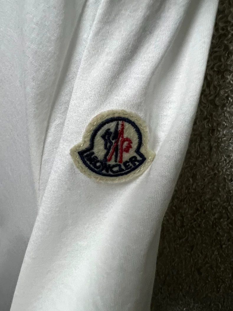 Moncler Moncler Men's Short Sleeve Graphic T-Shirt Size US M / EU 48-50 / 2 - 3 Thumbnail