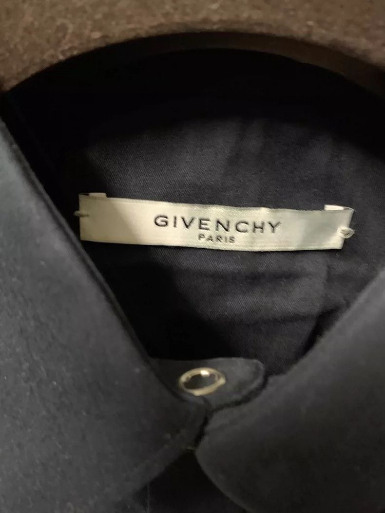 Givenchy Givenchy Men's Long Sleeve Casual Shirt Size US M / EU 48-50 / 2 - 2 Thumbnail