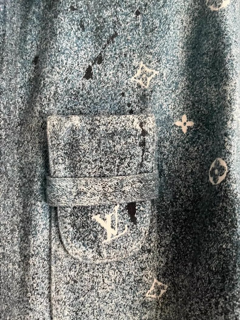 Louis Vuitton Louis Vuitton Blue White Gradient Denim Jacket Size US S / EU 44-46 / 1 - 3 Thumbnail