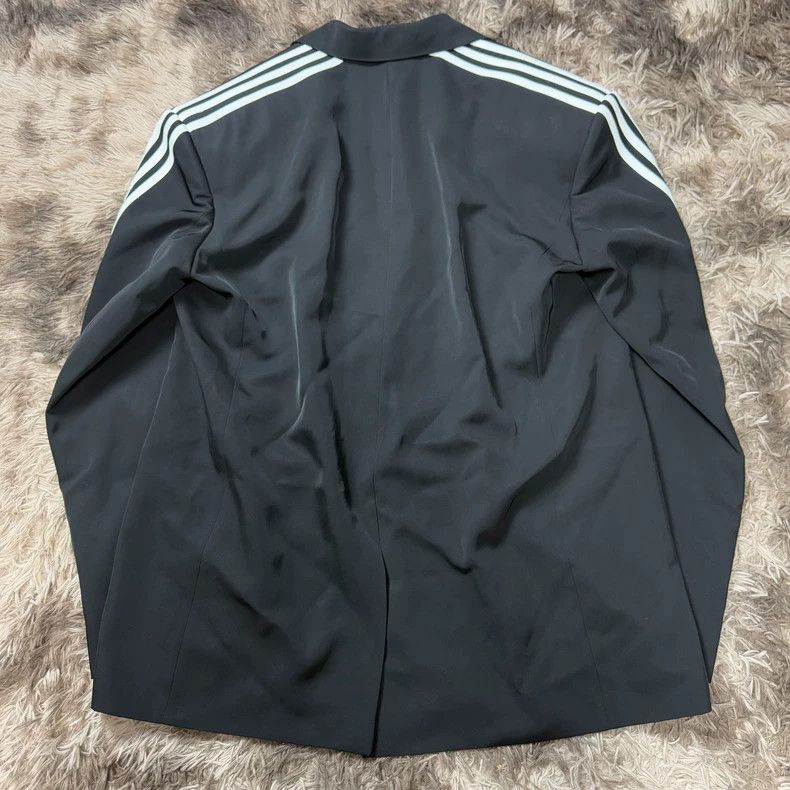 Balenciaga Balenciaga x Adidas collaborative blazer Size US XXS / EU 40 - 2 Thumbnail