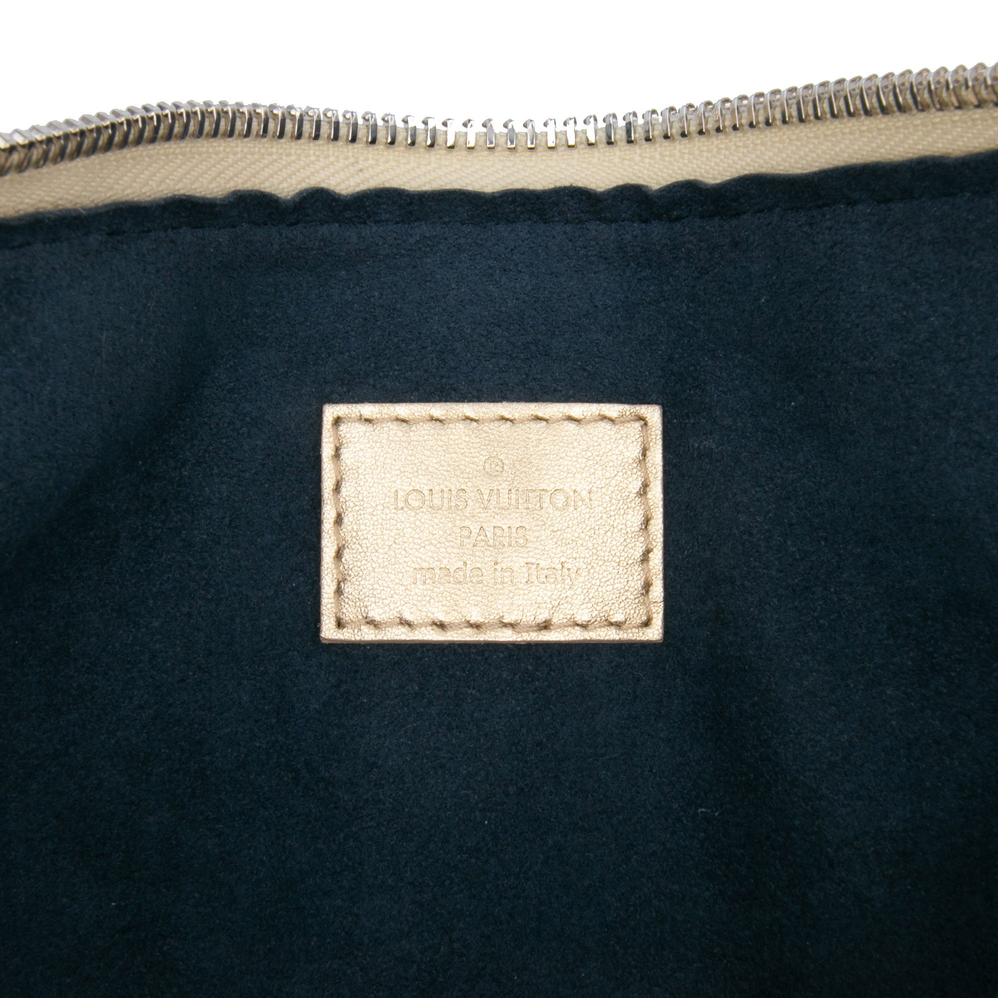 Louis Vuitton Louis Vuitton Monogram Coussin PM Size ONE SIZE - 7 Thumbnail