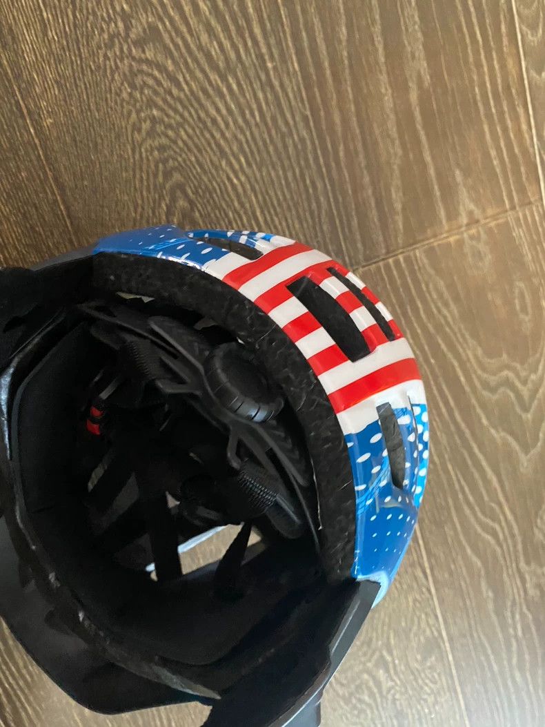 Japanese Brand KUNDO Children's Cycling Skateboard Helmet Size ONE SIZE - 4 Thumbnail